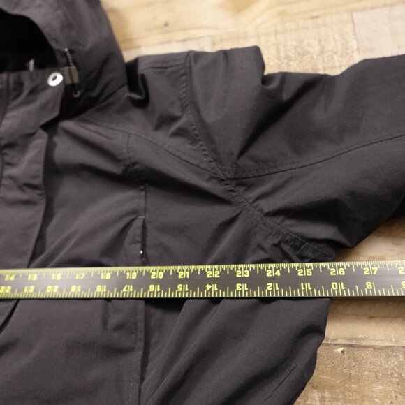 Lands’ End Squall Parka Women’s 1X Petite (16W–18W) Black Waterproof Windproof - Picture 3 of 16